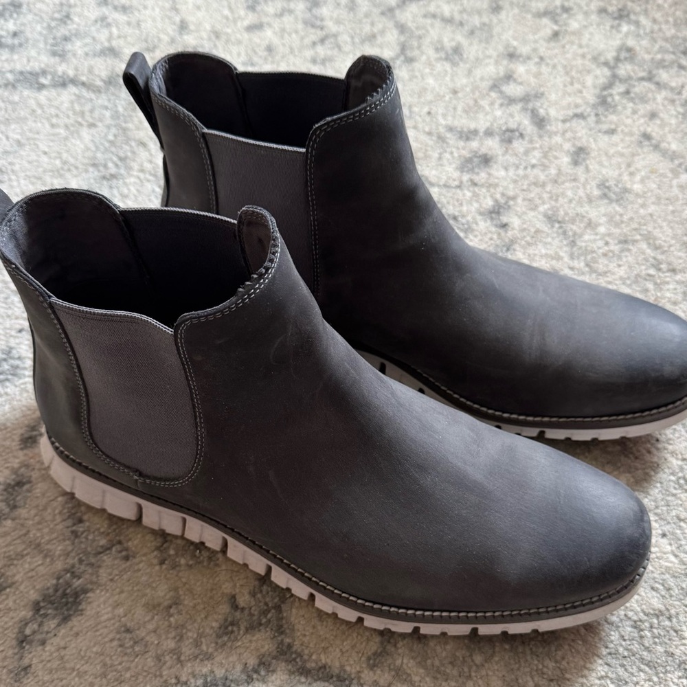 Men’s Cole Haan size 12M in a grey synthetic upper Chelsea style boot.